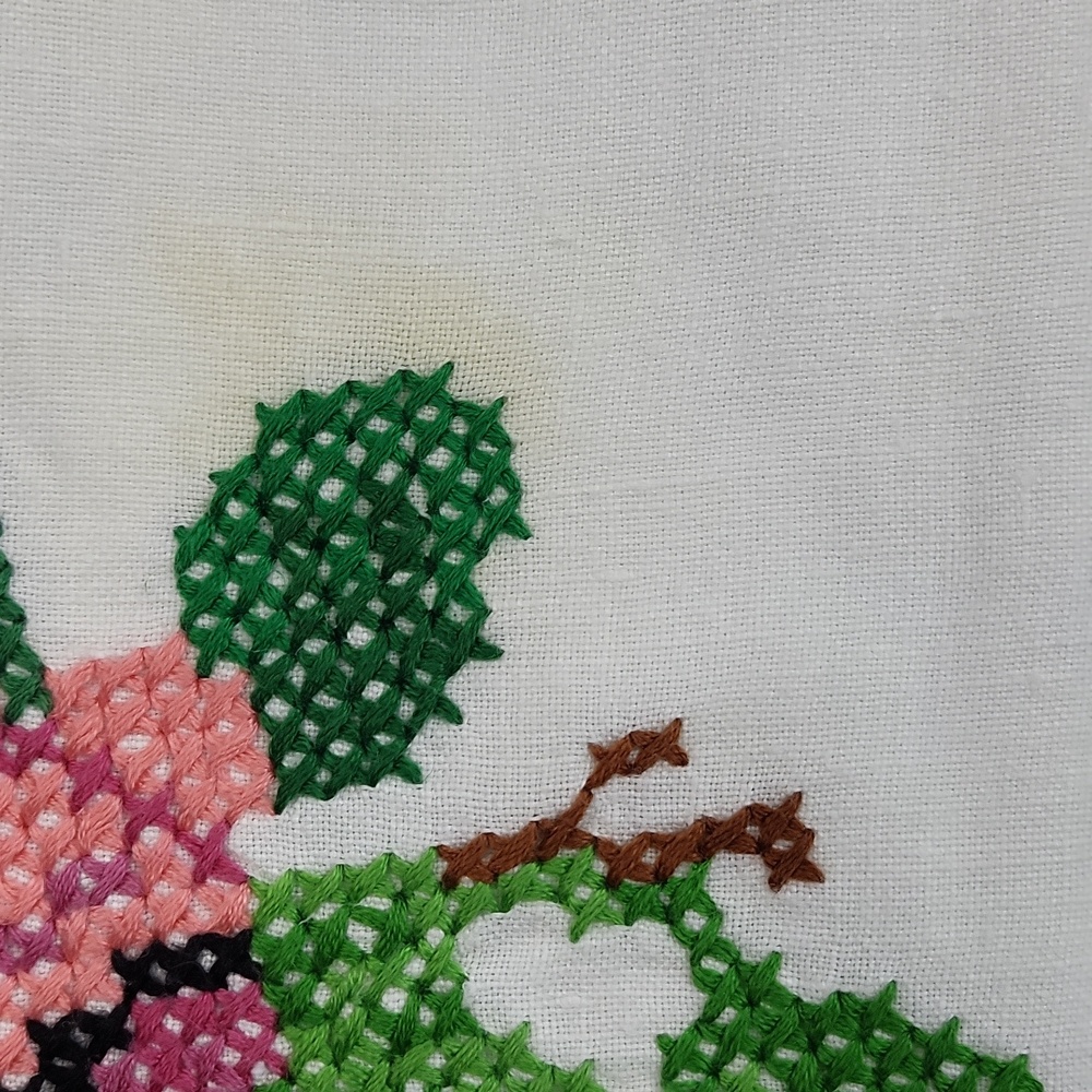 Vintage Embroidered Linen Tablecloth 47.5"x50 Handmade - Picture 6 of 8